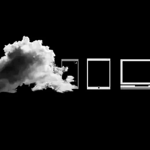 Dispositivi collegati a una nuvola, simbolo del cloud